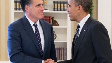 P112912PS-0444_-_President_Barack_Obama_and_Mitt_Romney_in_the_Oval_Office_-_crop